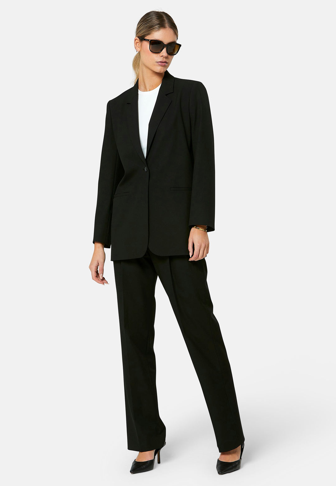 Cassie Black Blazer