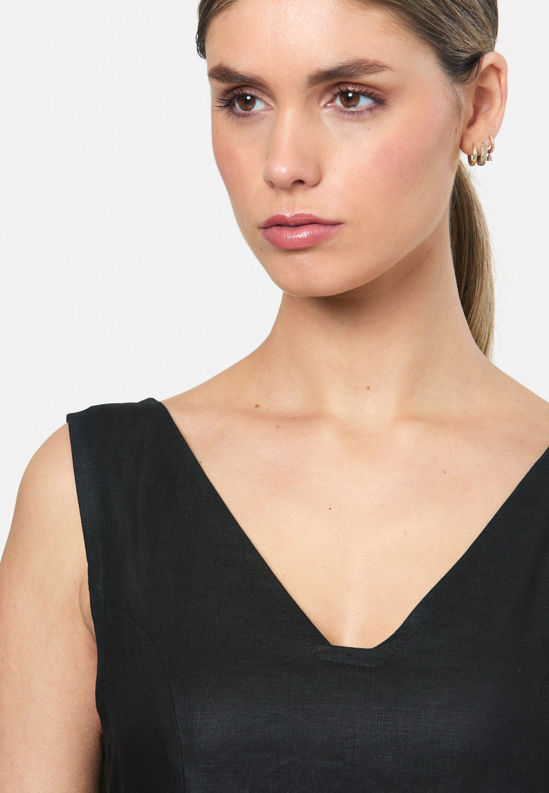 Gwen Black Linen Dress