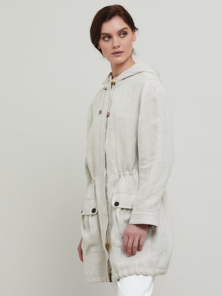 It's all about light layers when bridging the seasons. Cue our 100% linen pebble parka in a classic oatmeal tone. Lined and cut for a relaxed fit, this versatile hooded parka has handy pockets, a draw cord waist and fastens with a zip and press studs. Stylish and forever classic, it's a wardrobe investment you'll be sure to wear on repeat. Style with the matching Vanessa pant and Khloe sweatshirt. The perfect summer tonal look