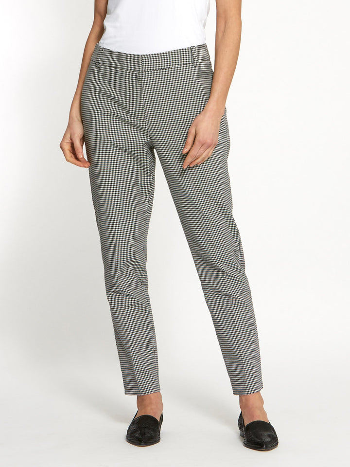 igarette pant with a neat fit, pant falls on the natural waistline, womens workwear. Work wear woman 