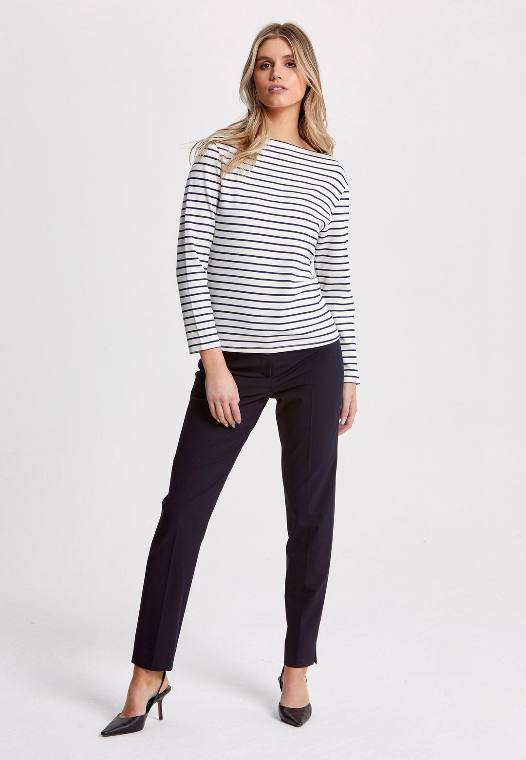 Our best-selling take on a classic Top. Luxe stretch jersey and a neat round neck make this one of our most revered essentials.
