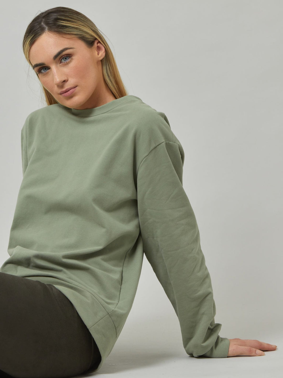 Khloe Tea-Green Sweatshirt